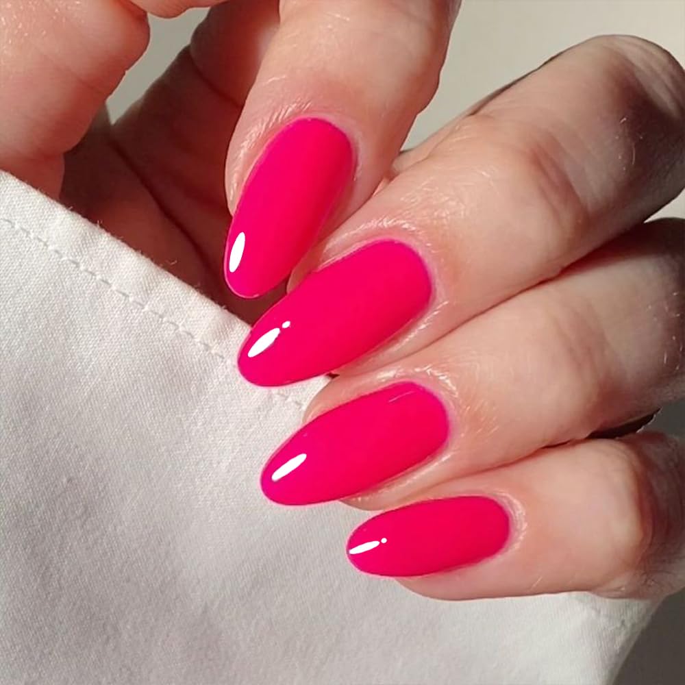 GLAMERMAID close-up of jelly gel texture, showing salon-like shine and depth