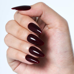 GLAMERMAID on-hand almond shape offering elegant elongation