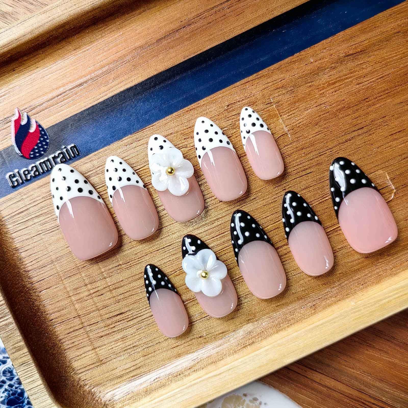 Gleamrain front packaging showing almond medium nails and set contents for easy selection