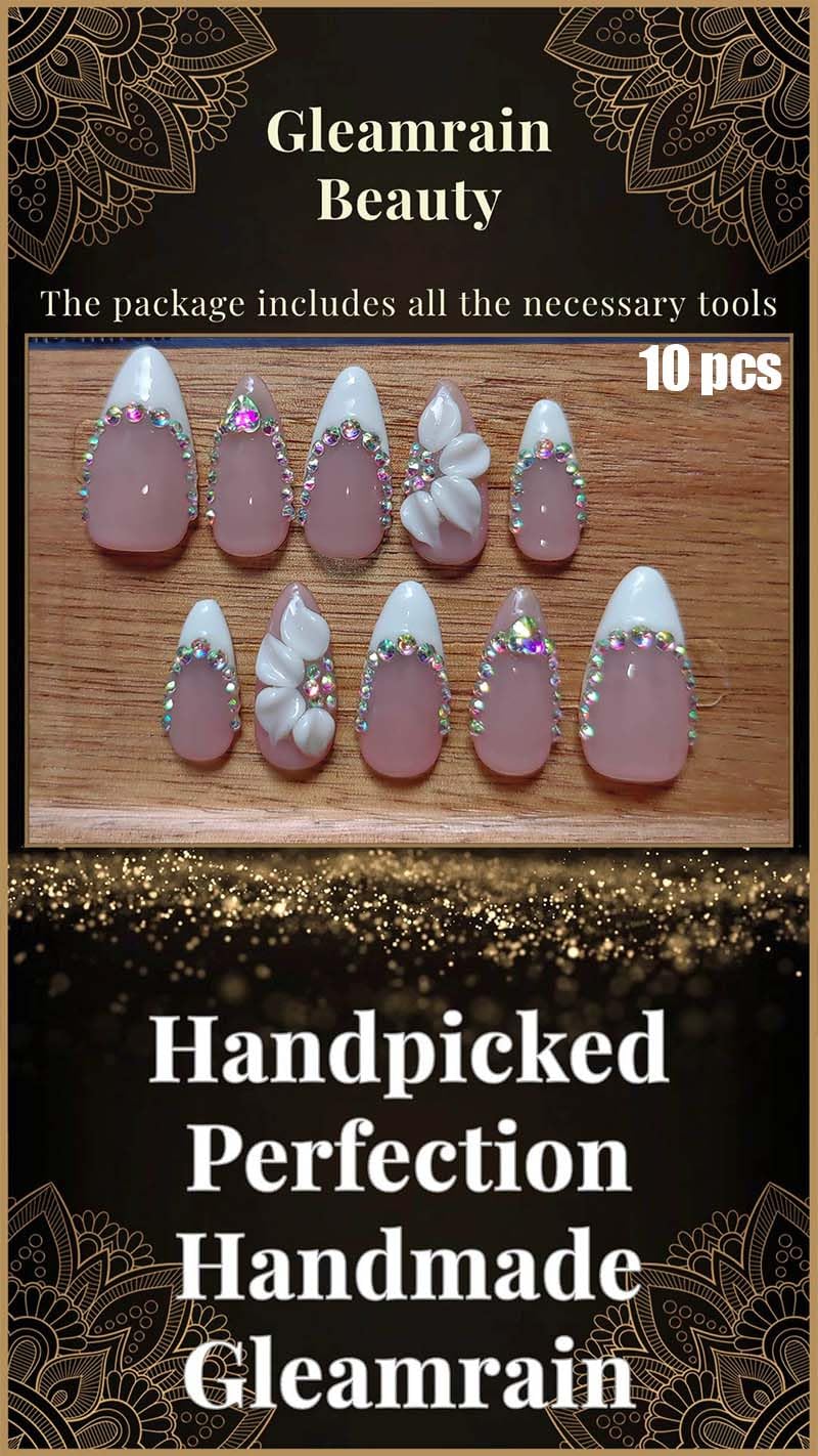 Gleamrain lifestyle image at evening out showing versatile glamorous manicure benefit