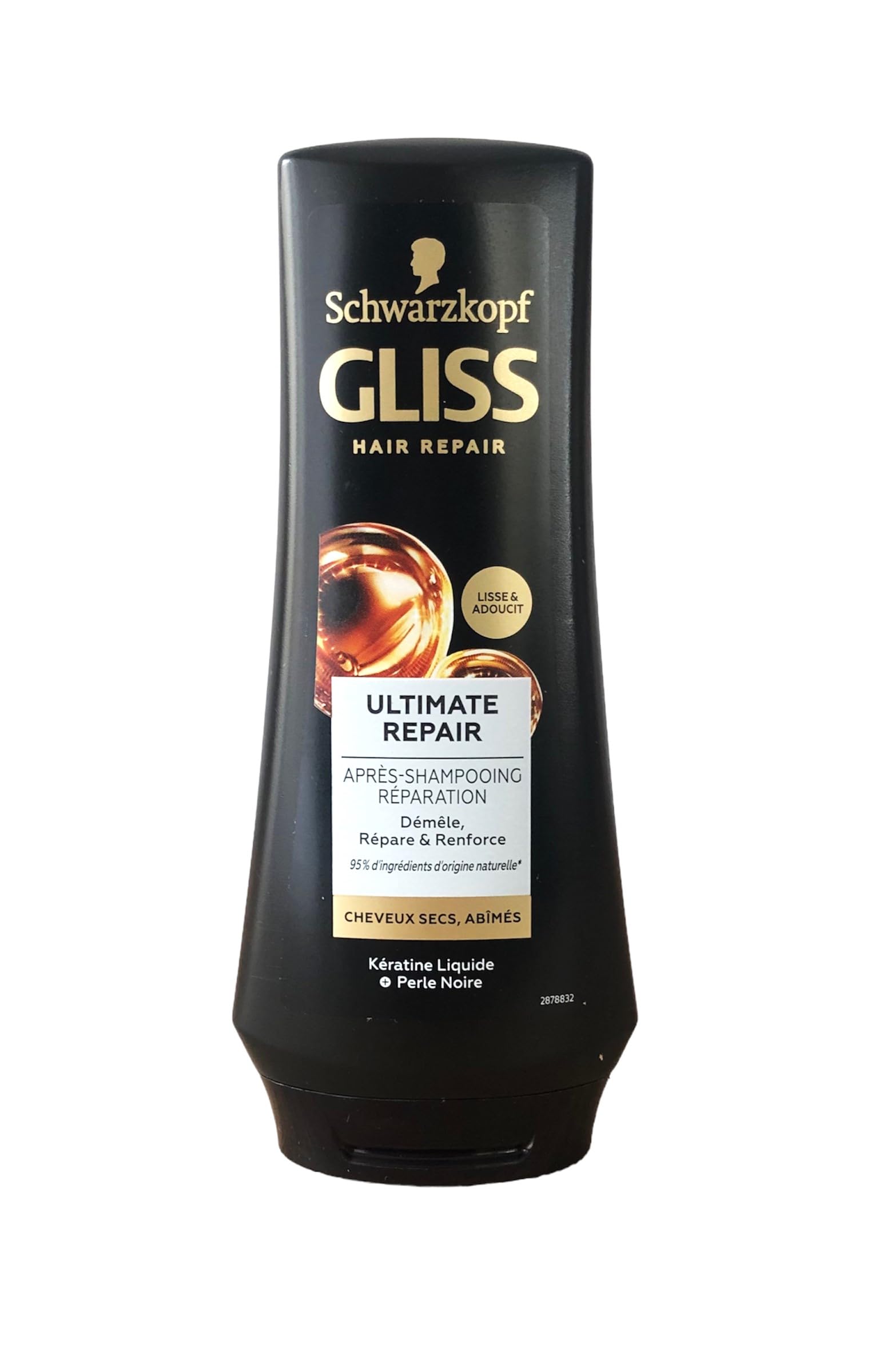 Gliss Kur in shower setting demonstrating nourished, detangled hair