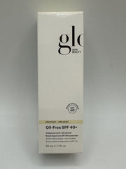 Glo Skin Beauty cap and nozzle detail, easy-dispense design for hygienic application benefit