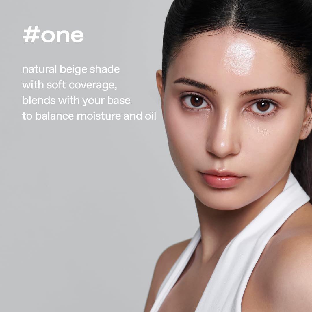 glow texture close-up swiped to show smooth blendability and lightweight hydration