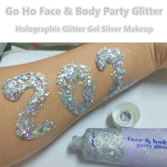 Go Ho application on cheek demonstrating long-lasting shine benefit
