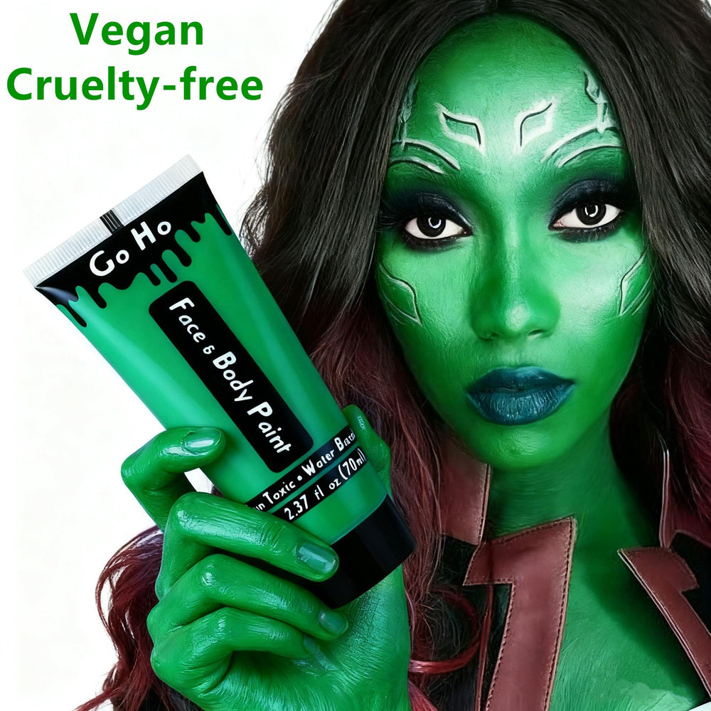 Go Ho cosplay model wearing green makeup for dramatic effect