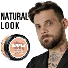 Goiple clay on hands ready to apply, quick-application benefit