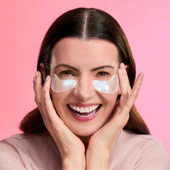 grace & stella serum texture swirl highlighting nourishing hydration benefit