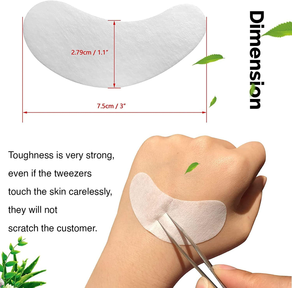GreenLife pad applied on client's under-eye showing secure lash hold