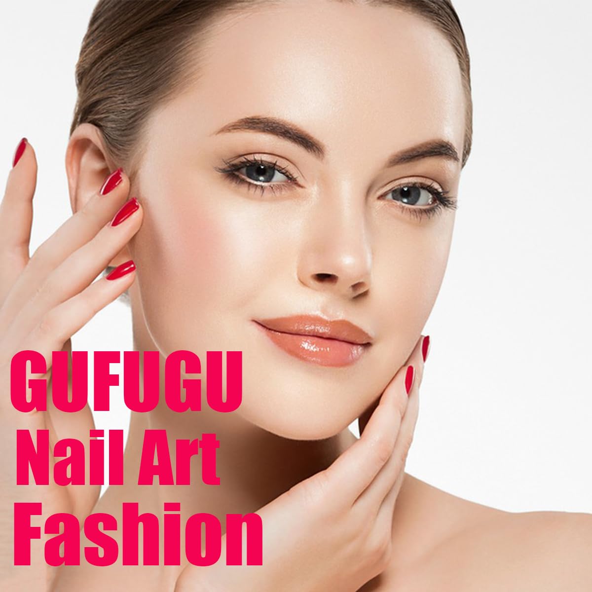 GUFUGU lifestyle shot of woman wearing short square nails for polished look