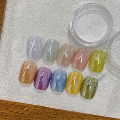 GZMAYUEN applying top coat to seal chrome pigment for long-lasting shine