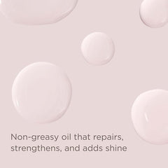 Hairitage applied to damp curly hair improving detangling and definition