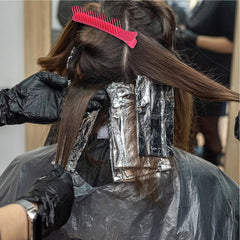 HAKFOO lifestyle shot on salon workstation improving organization