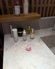 Hana Mia pink clip holding a half-up style, offering quick polished styling