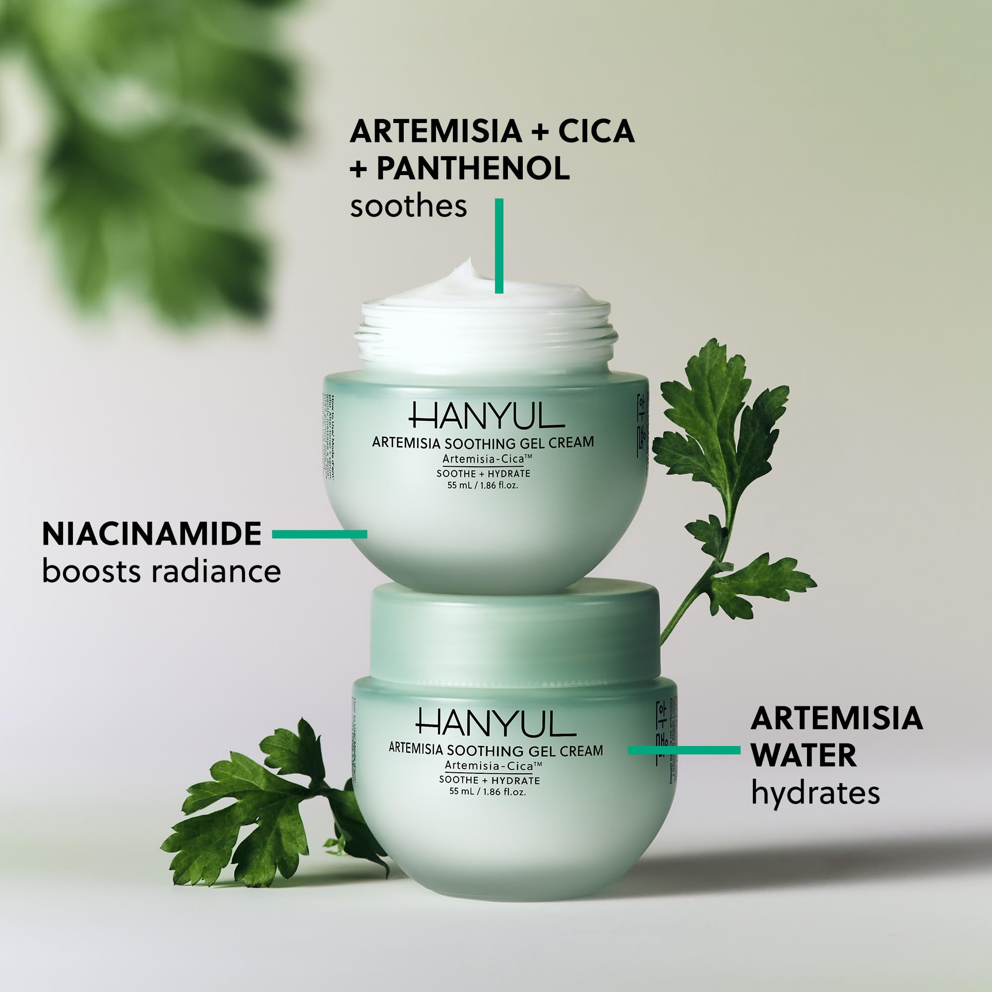 Hanyul gel texture close-up displaying lightweight hydration benefit