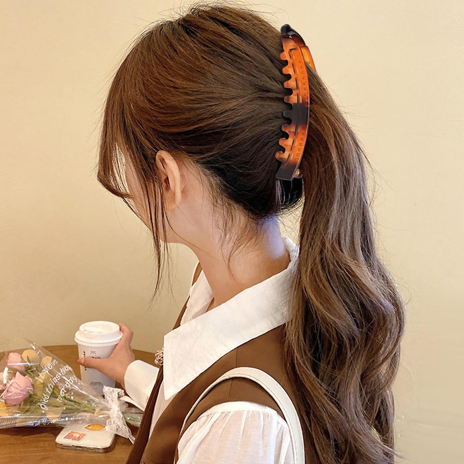 Hapdoo clips in use for a workout ponytail keeping hair secure