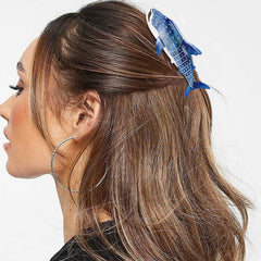 Hapdoo close-up of clip teeth highlighting gentle grip and hair protection