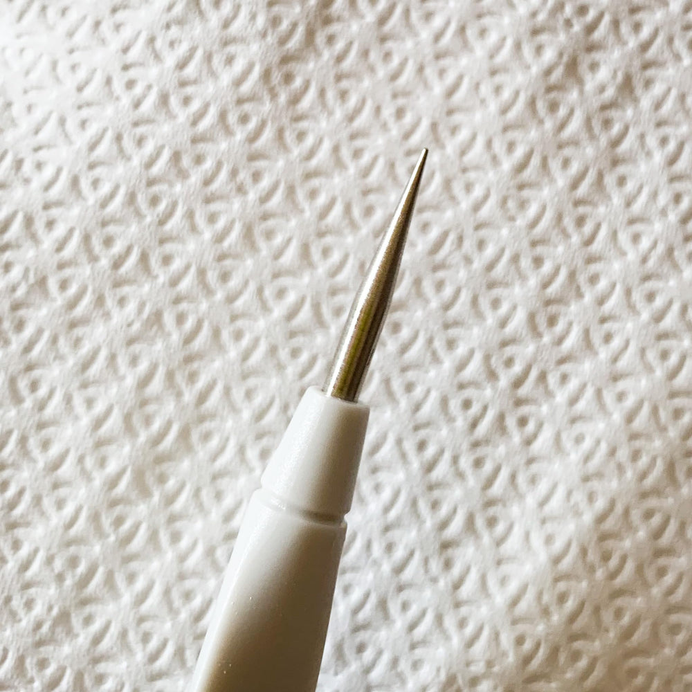 Happy Dotting Company 1.0mm tip close up for slightly larger fine dot precision