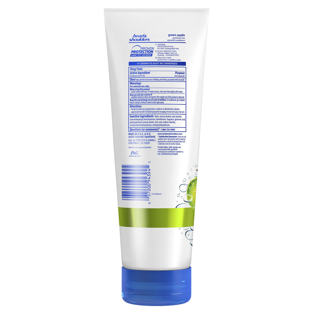 Head & Shoulders conditioner texture pour demonstrating creamy moisturizing formula