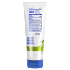 Head & Shoulders conditioner texture pour demonstrating creamy moisturizing formula