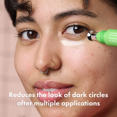 HERO COSMETICS stainless steel tip close-up delivering cooling application comfort