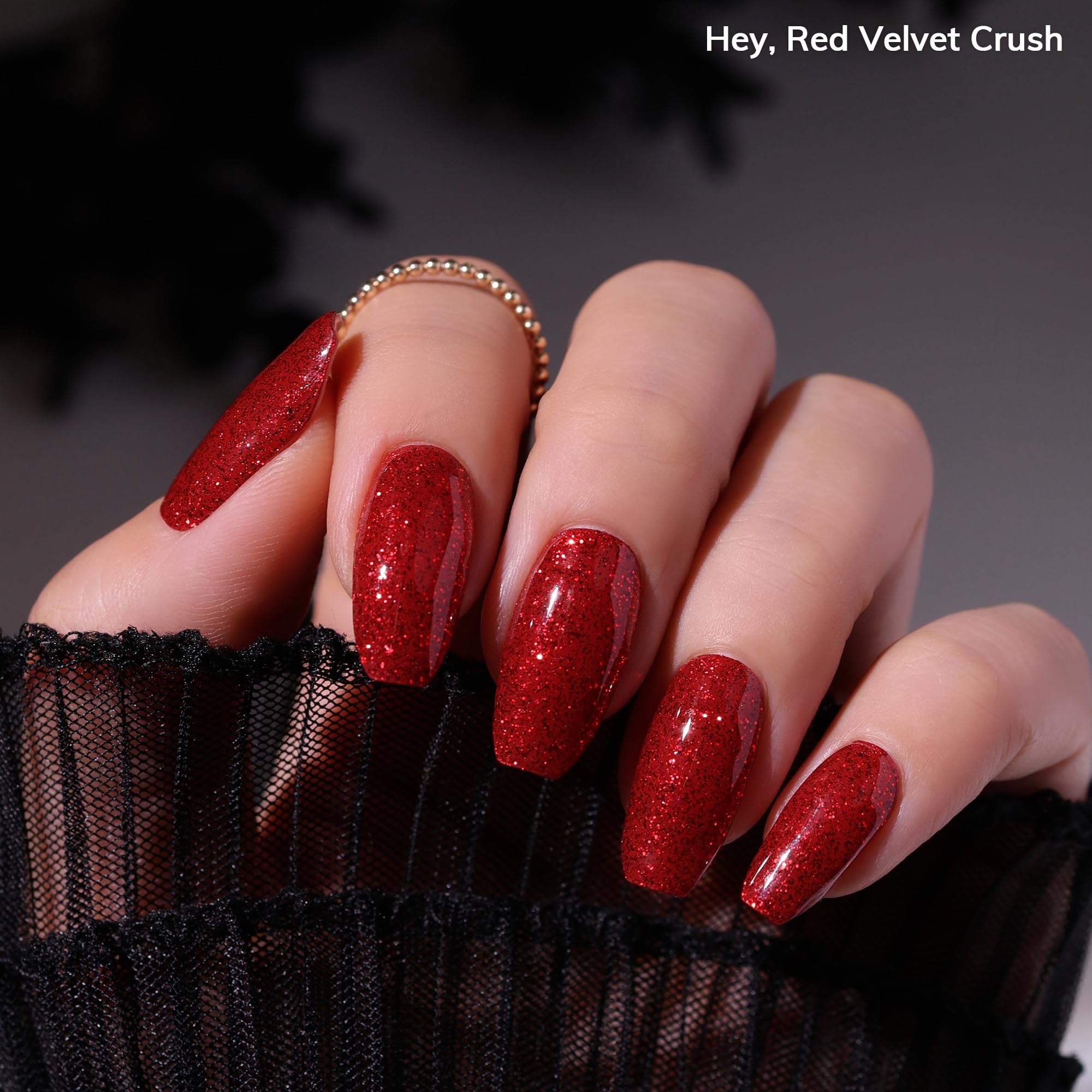 heyhae close-up of crimson glitter strip texture delivering intense sparkle