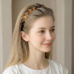 HFZRZFH curved U-shape close-up offering comfortable root lift