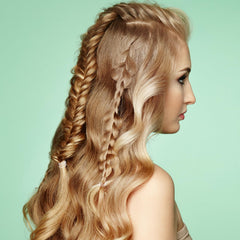 Hicarer bands used in a wedding hairstyle providing invisible grip