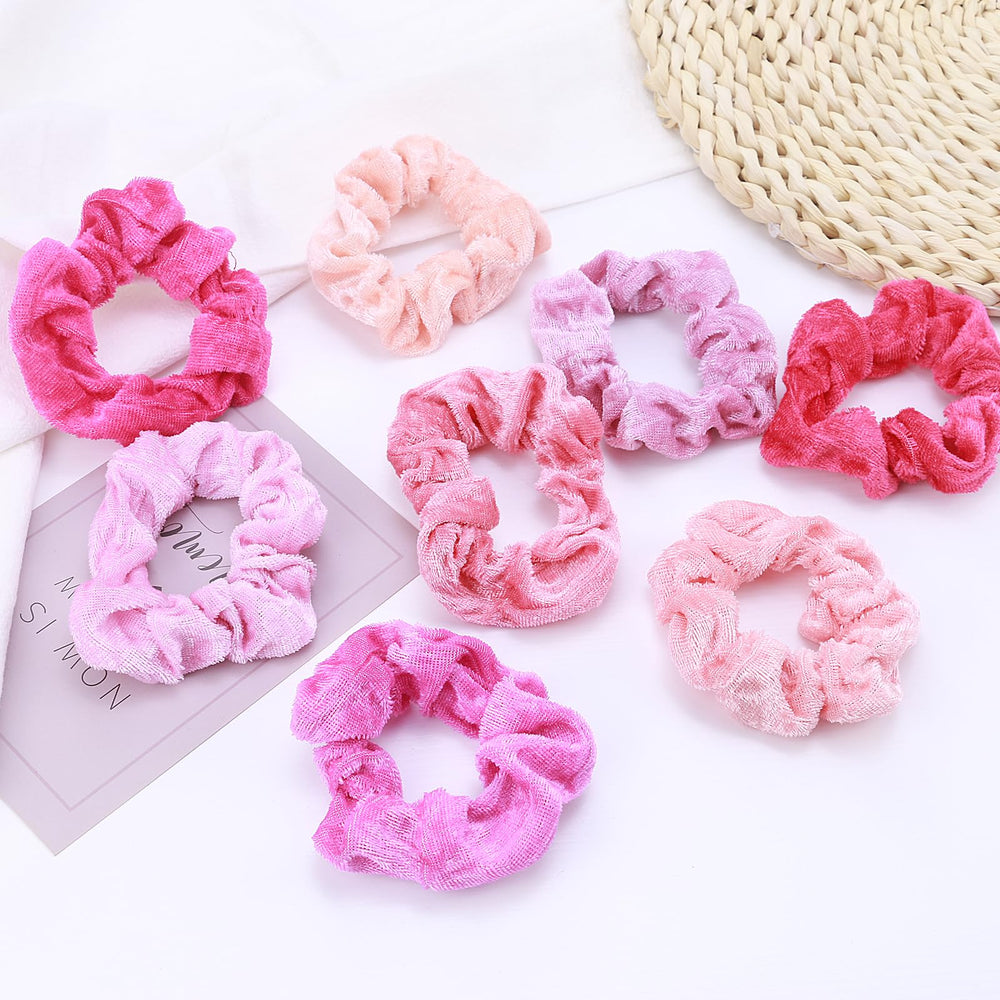 HICONUT scrunchie worn on wrist as accessory and quick hold option