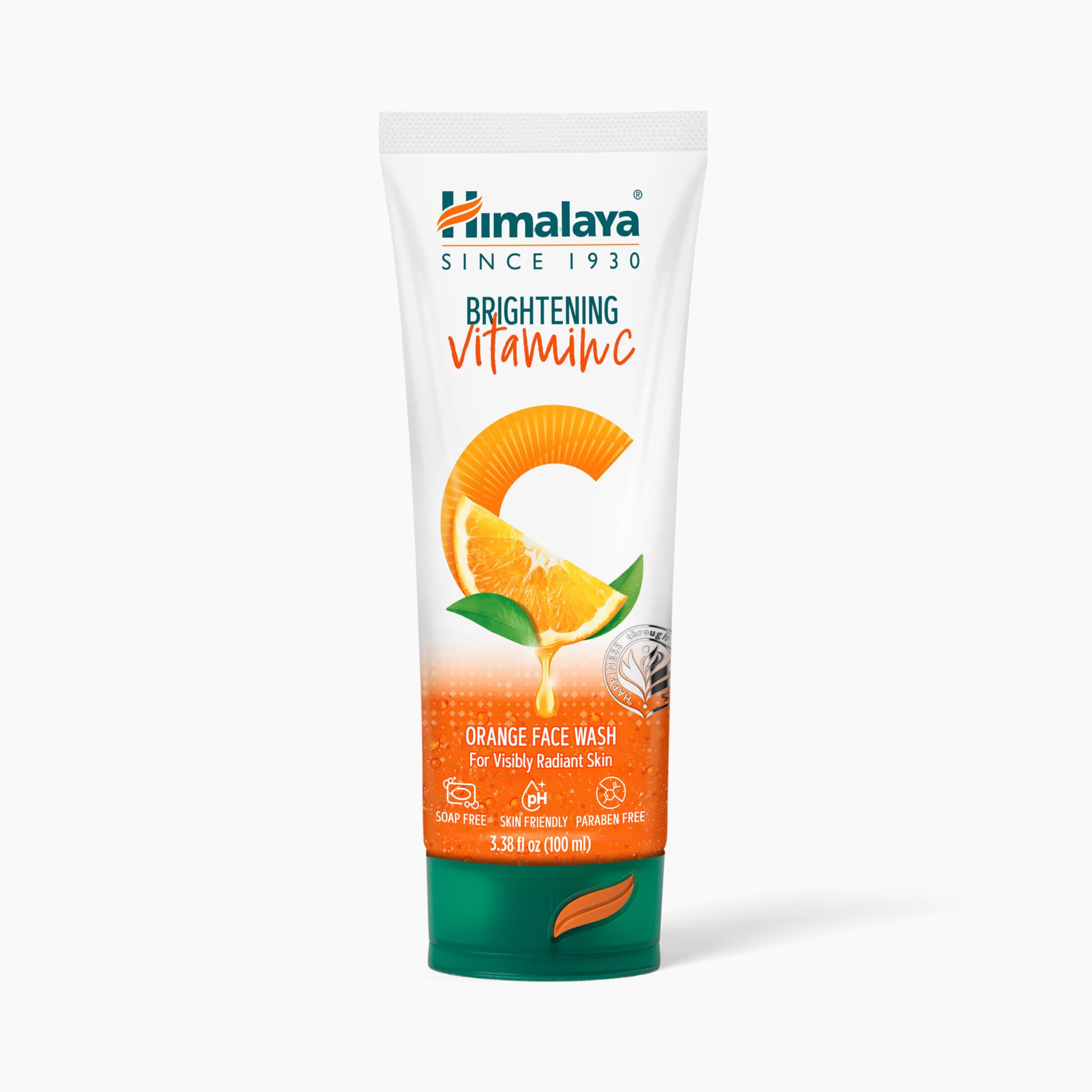 Himalaya front packaging showing product and brightening focus
