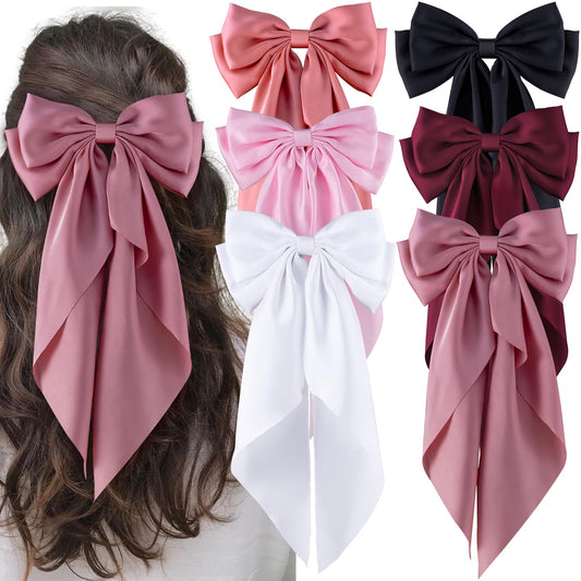 hisial front view large black bow clip shows bold style and secure hold