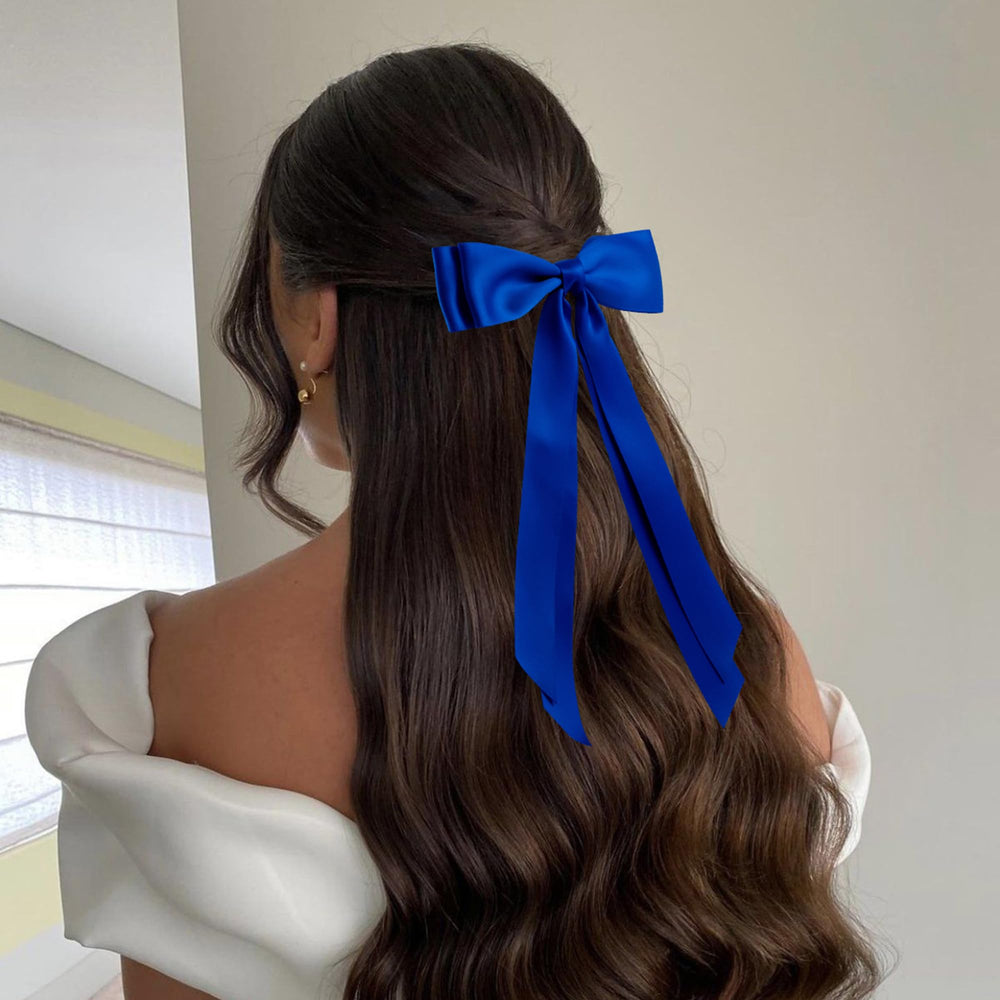 hisial in use ponytail styling demonstrating elegant look and hold