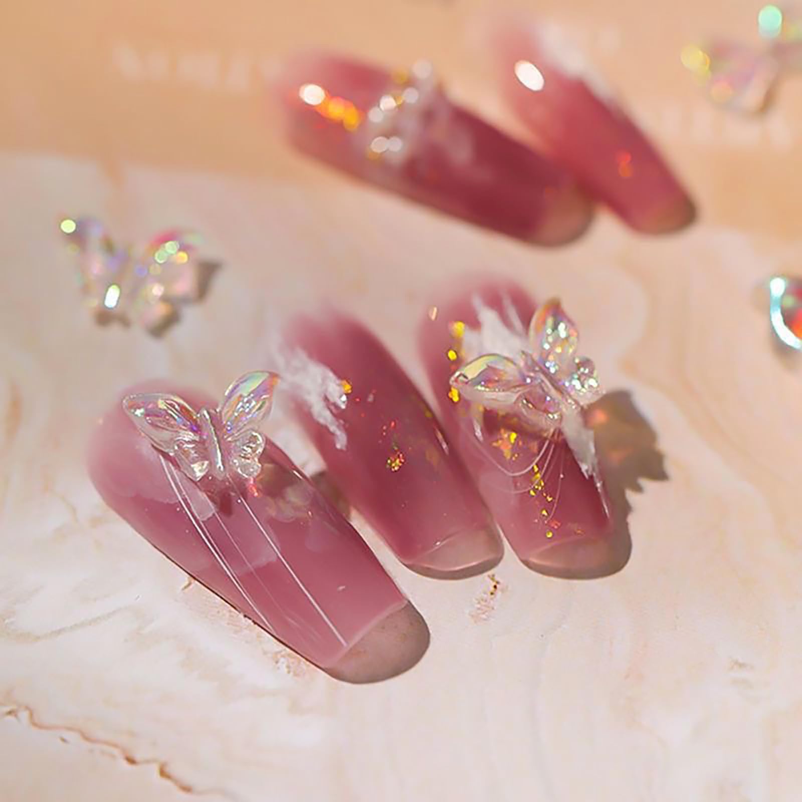 HONGCAUP lifestyle shot on bridal nails shows elegant shimmer for special events