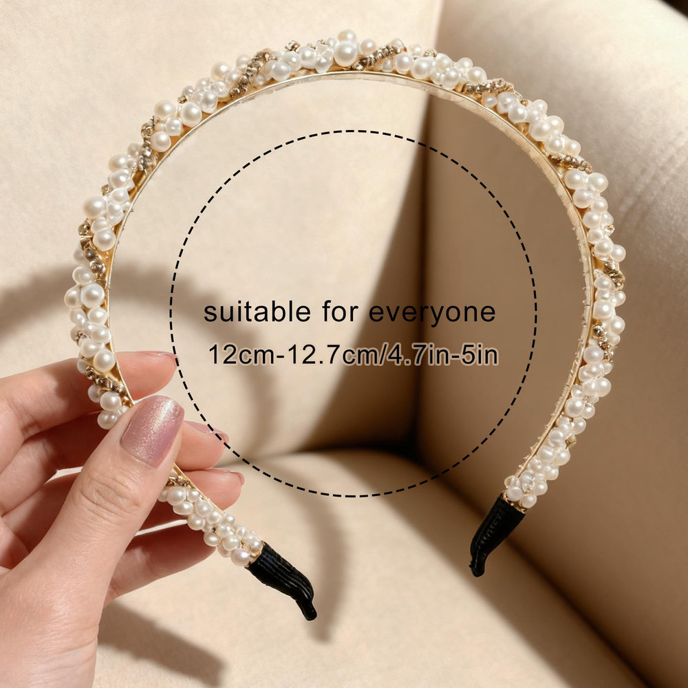 Hoojoot closeup pearl detail highlighting lustrous faux pearls and secure setting