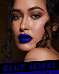 HOOMUSS applied on model lips displaying matte finish and bold color