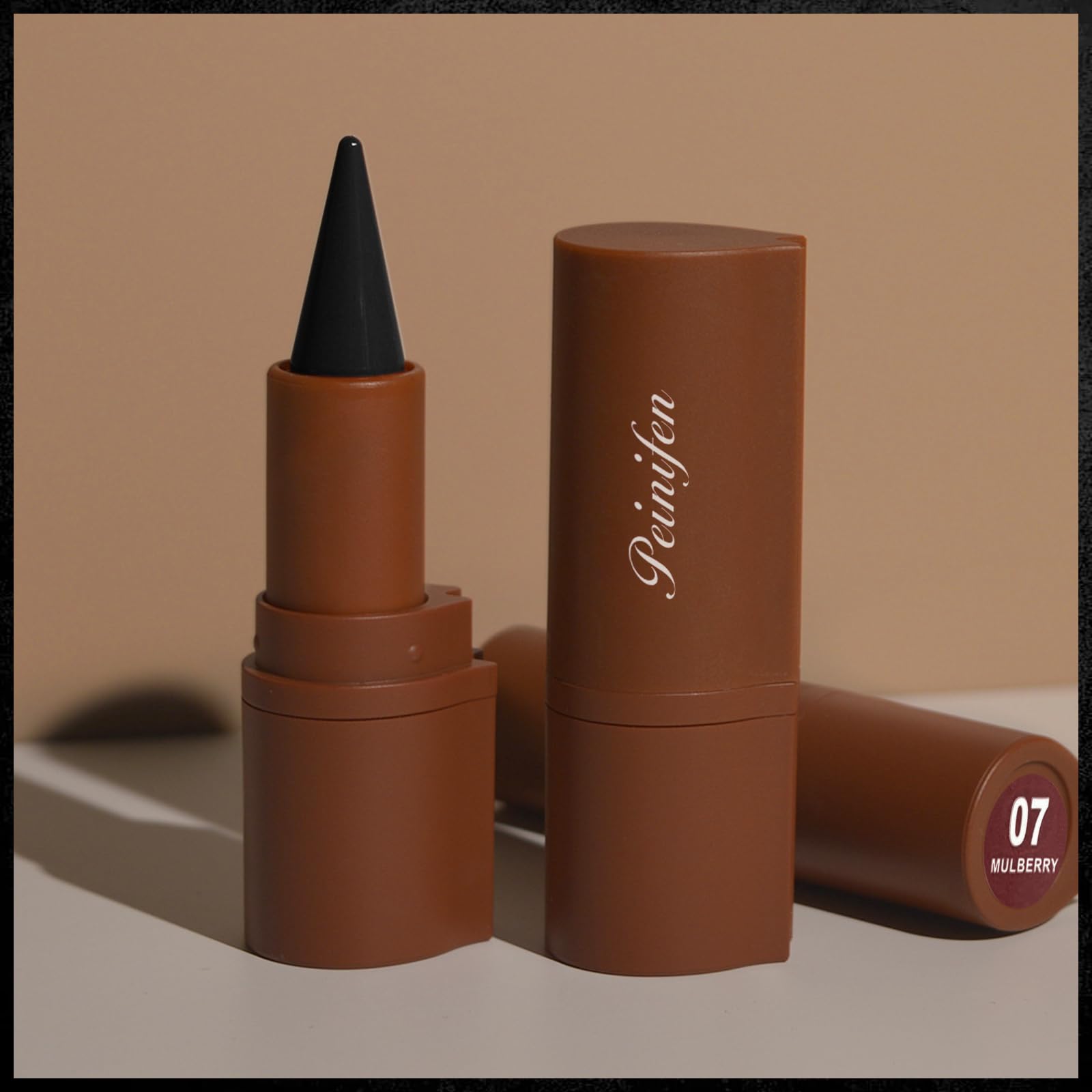 HOSAILY lifestyle Halloween makeup look showing bold gothic lip impact