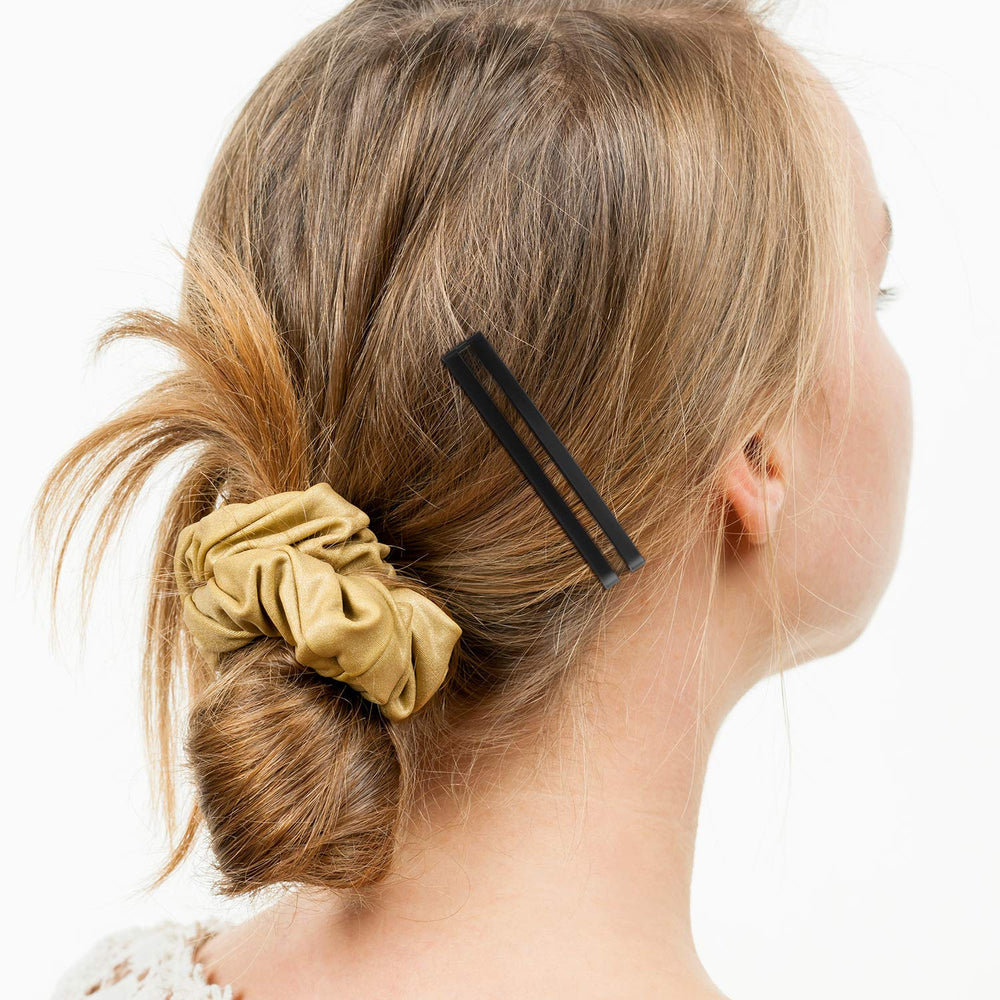 Hotop brown and silver barrettes used in two hairstyles for versatile styling