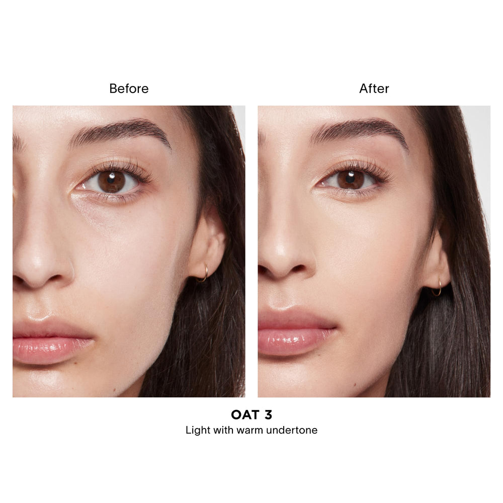 HOURGLASS creamy powder-blend texture close-up for blurring benefit
