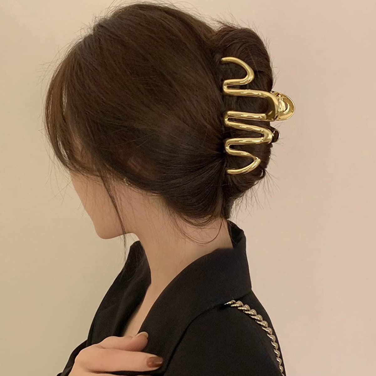 HOXIEYA metal finish texture that resists fading and keeps accessory shiny