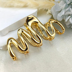 HOXIEYA clip side profile highlighting curved shape for decorative styling benefit