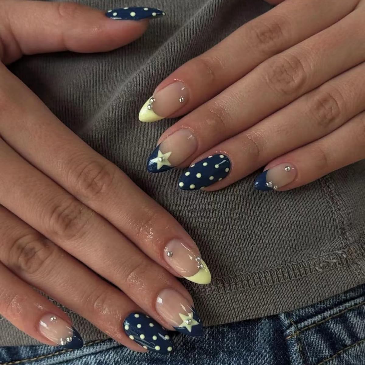HPYFOI close-up of blue and yellow dots and stars highlighting playful design