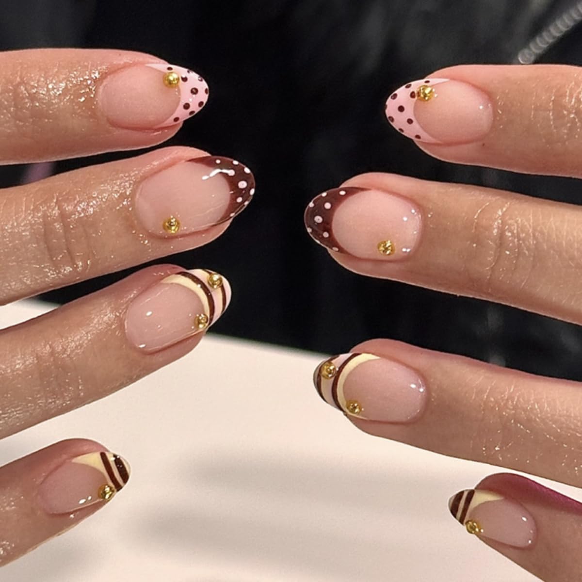 HPYFOI front packaging showing 24 short oval press-on nails and accessories, instant mani