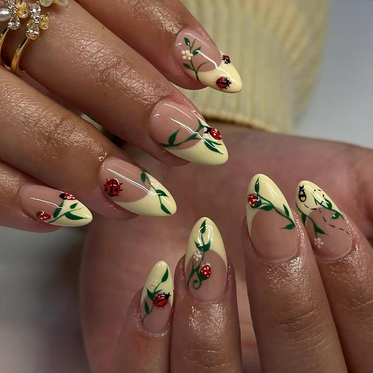 HPYFOI front packaging showing yellow French tip set and contents benefits