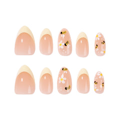 HPYFOI model hand wearing nails, wearable style for daily or event use