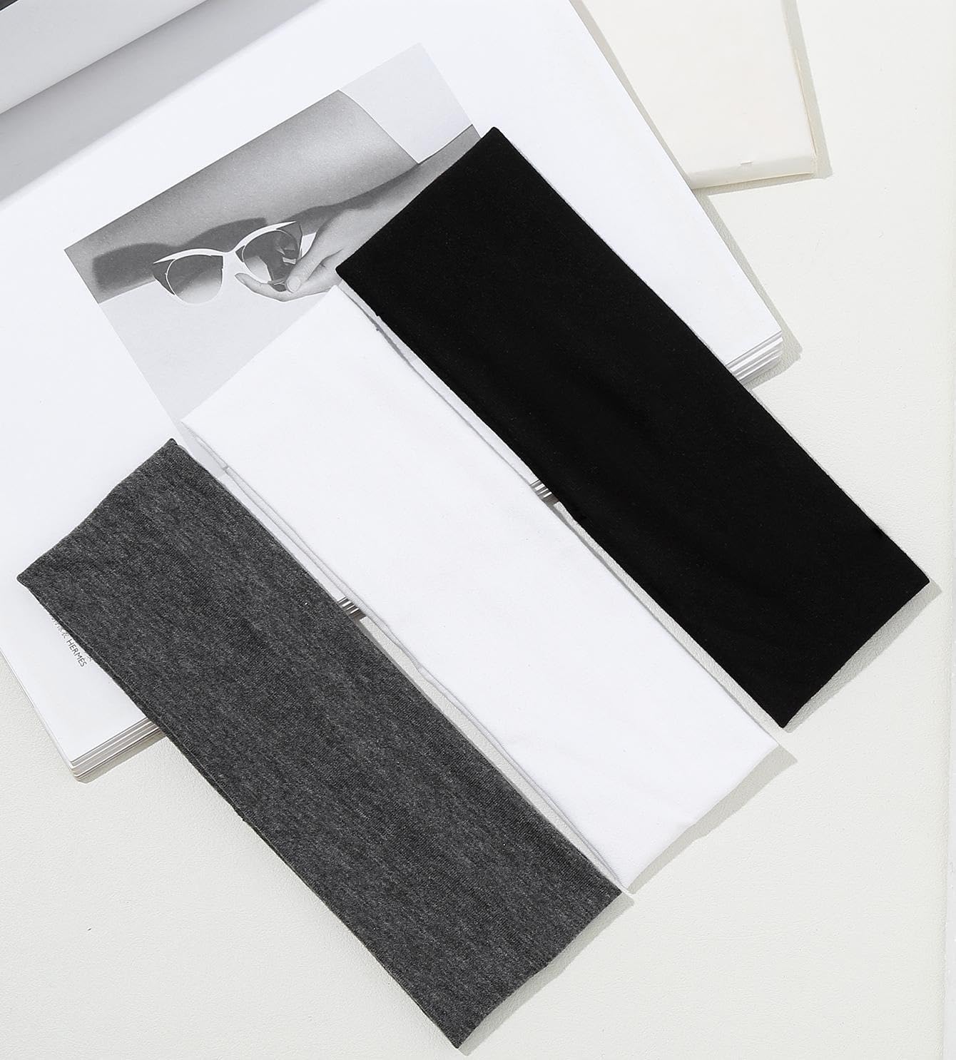 Huachi close-up fabric texture demonstrating soft cotton-spandex and secure grip