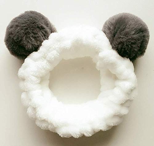 Huachi close-up plush texture highlighting softness and gentle skin comfort