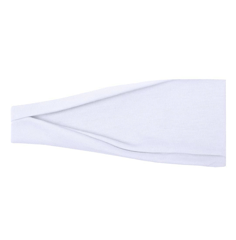 Huachi headband worn by runner keeping hair back and absorbing sweat