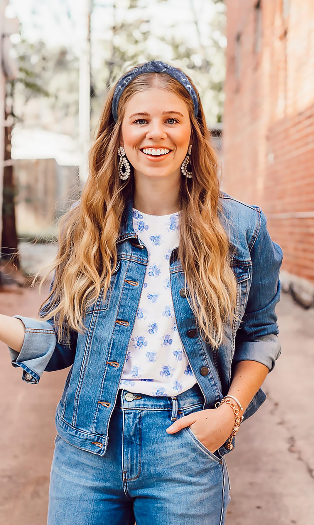 Huachi headbands paired with Fourth of July outfit conveying festive style