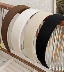 Huachi side profile on model wearing headband, comfortable all-day hold