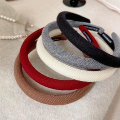 Huachi close-up of ribbed fabric texture highlighting durability and comfortable feel