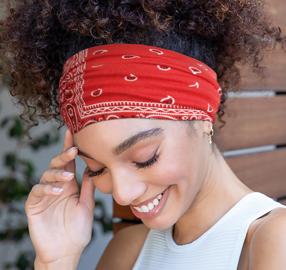 Huachi fabric close-up highlighting cotton-spandex texture for comfortable stretch